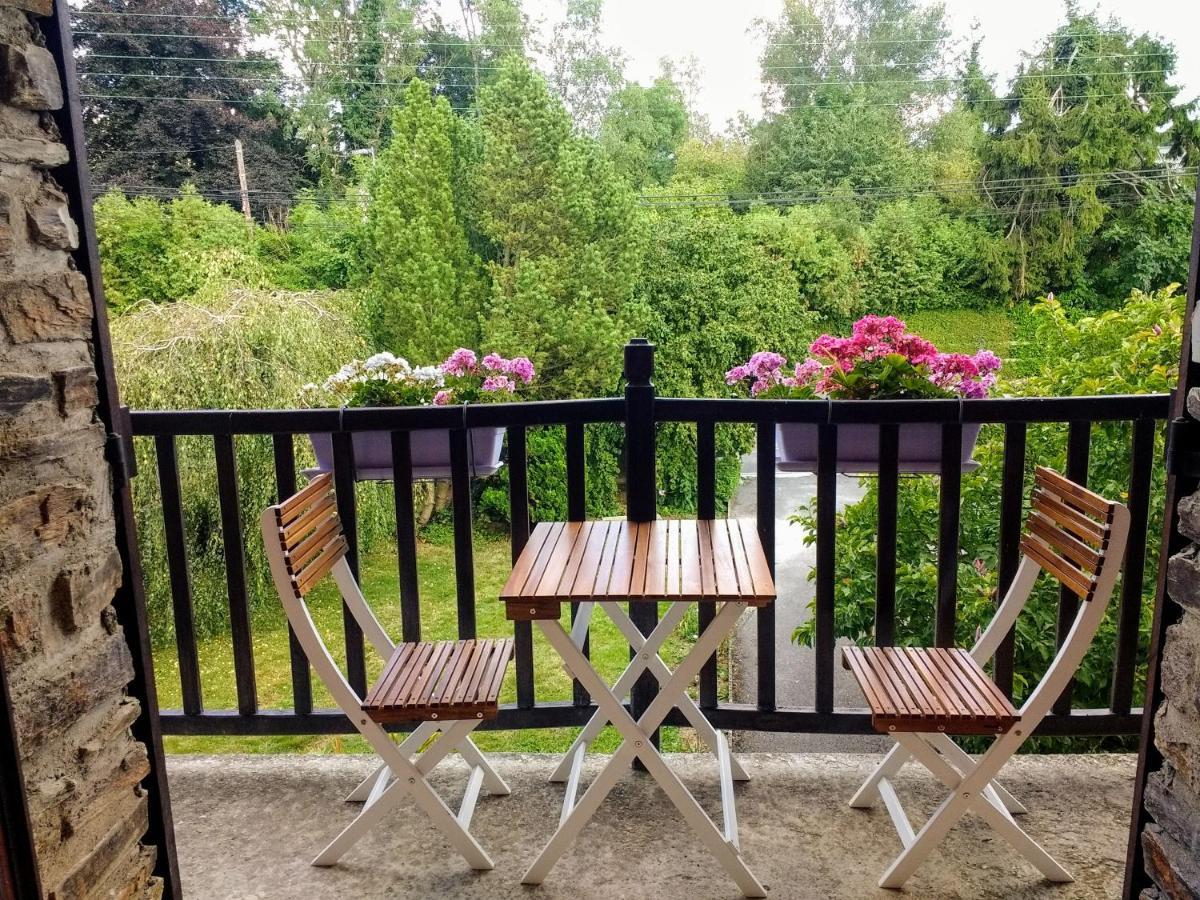 Les Ecureuils Bed & Breakfast Revin  Exterior photo